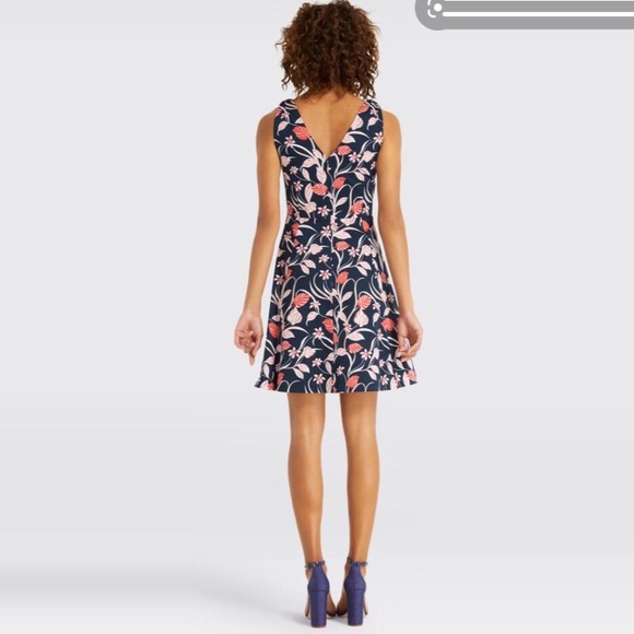 Draper James Knot Shoulder Dress - Picture 2 of 3